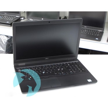 Лаптоп Dell Latitude 5590