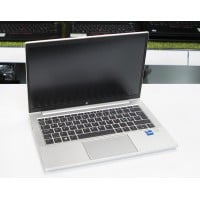 Лаптоп HP EliteBook 830 G8